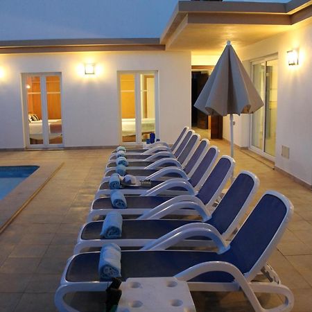 Villa Betty Cala'N Blanes  Dış mekan fotoğraf