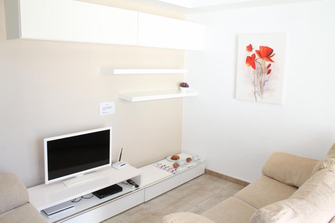 Villa Betty Cala'N Blanes  Dış mekan fotoğraf