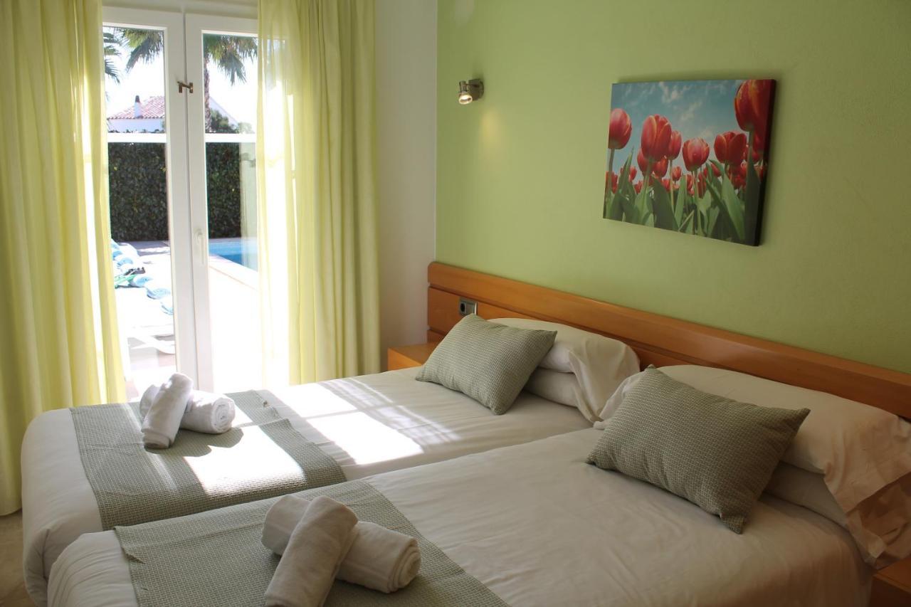 Villa Betty Cala'N Blanes  Dış mekan fotoğraf